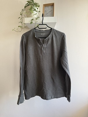 Férfi hosszú ujjú felső