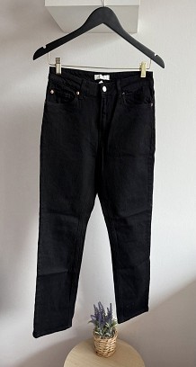 H&M fekete farmernadrág