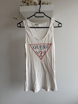 Guess felső