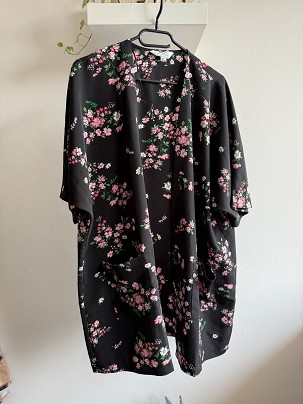 Virágmintás kimonó