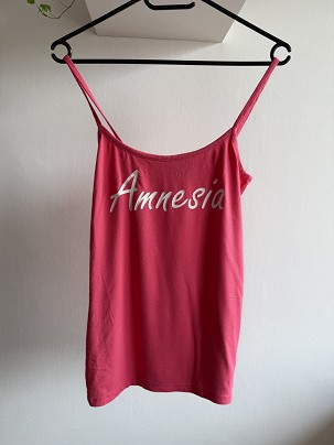 Pink Amnesia felső